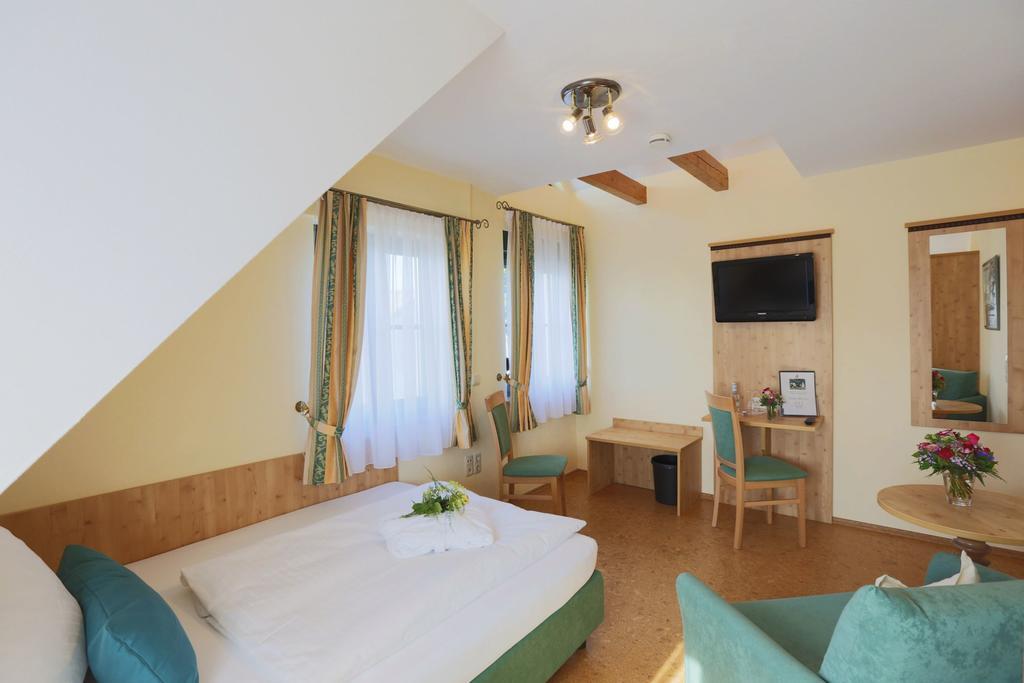 Landhotel Villa Moritz garni Oberahr Esterno foto