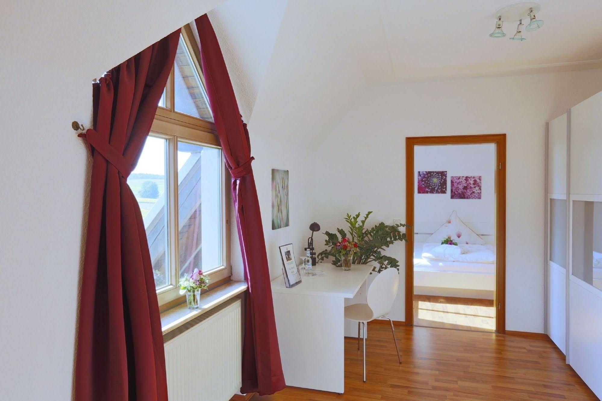 Landhotel Villa Moritz garni Oberahr Esterno foto